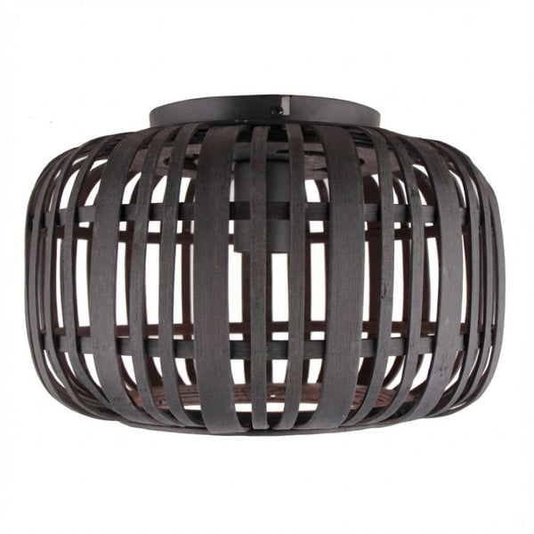 Die schwarze Rattan-Deckenleuchte begeistert mit ihrem natürlichen Charme. Perfekt für stilvolle Akzente in jedem Raum.