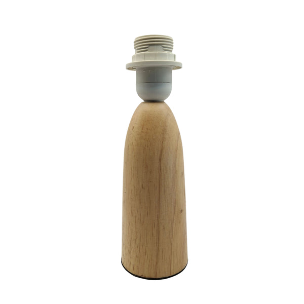 Der elegante Lampenfuß Comico in naturfarbenem Holz verleiht jedem Raum einen warmen Akzent. Ideal für individuelle Leuchten.
