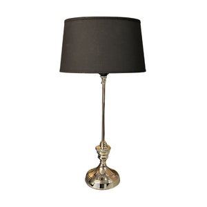 Eleganter Lampenfuß in Nickel für stilvolle Tischlampen. Er verleiht jedem Raum eine moderne Note und perfekte Stabilität.