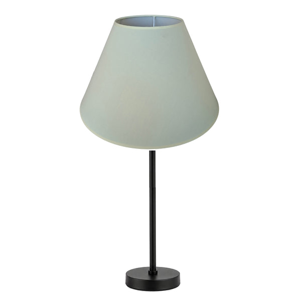 Der cremefarbene Lampenschirm aus Chintz verleiht jedem Raum einen zeitlosen Charme. Ideal für gemütliche Lichtstimmungen.