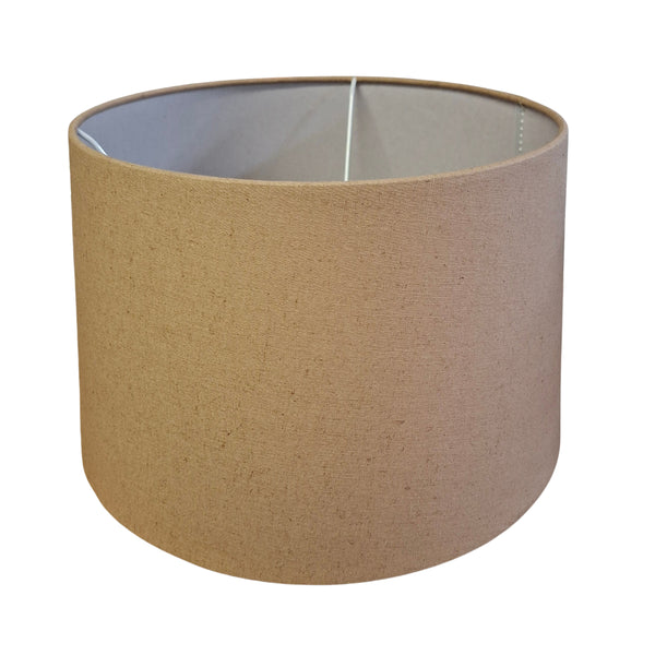 Eleganter Lampenschirm in warmem Braun aus Baumwolle.
