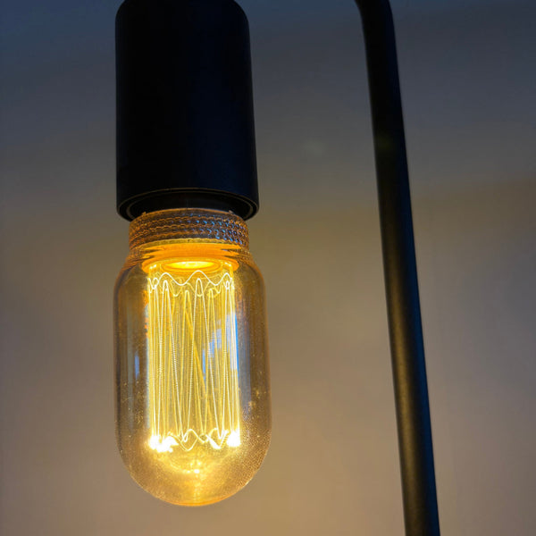 Transparente Lichtquelle aus der Serie Lichtbron verbreitet ein angenehmes, weiches Licht.