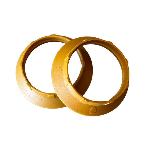 Der goldene Zub. Leuchtenakzent verleiht jedem Raum einen Hauch von Luxus und Eleganz. Perfekt für stilvolle Interiors.