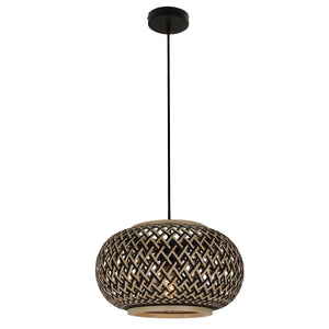 Die beige Pendelleuchte Weaving bringt ländlichen Charme in jeden Raum. Ideal für gemütliche Abende und entspannte Stimmung.