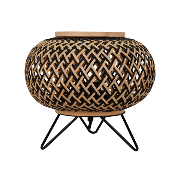Detailaufnahme der braunen Weaving Tischleuchte, die durch ihre einzigartige Form Wärme und Gemütlichkeit ausstrahlt.