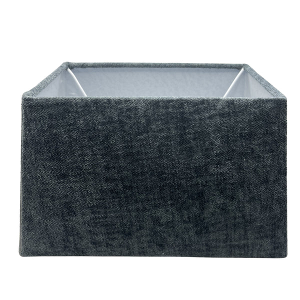 Moderne dunkelgraue Lampenschirm Conica verleiht jedem Raum eine elegante Note. Ideal für stimmungsvolle Lichtakzente.