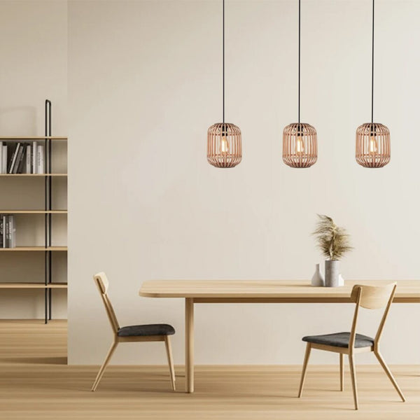 Die beige Woven Pendelleuchte bringt modernes Flair in jeden Raum. Ideal für stimmungsvolle Abende mit warmem Licht.